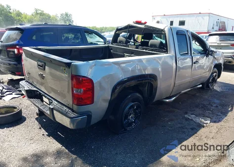 2008 Chevrolet Silverado C1500 из США, поврежденный, VIN 2GCEC190081251218